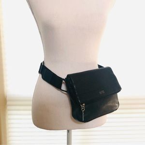 Maxx New York Leather Belt Bag in Black. Gently Used. Perfect Size!